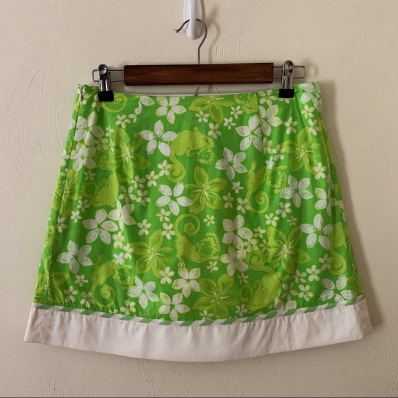 Lilly Pulitzer Restless Native Skort Size 2 - Picture 2 of 3